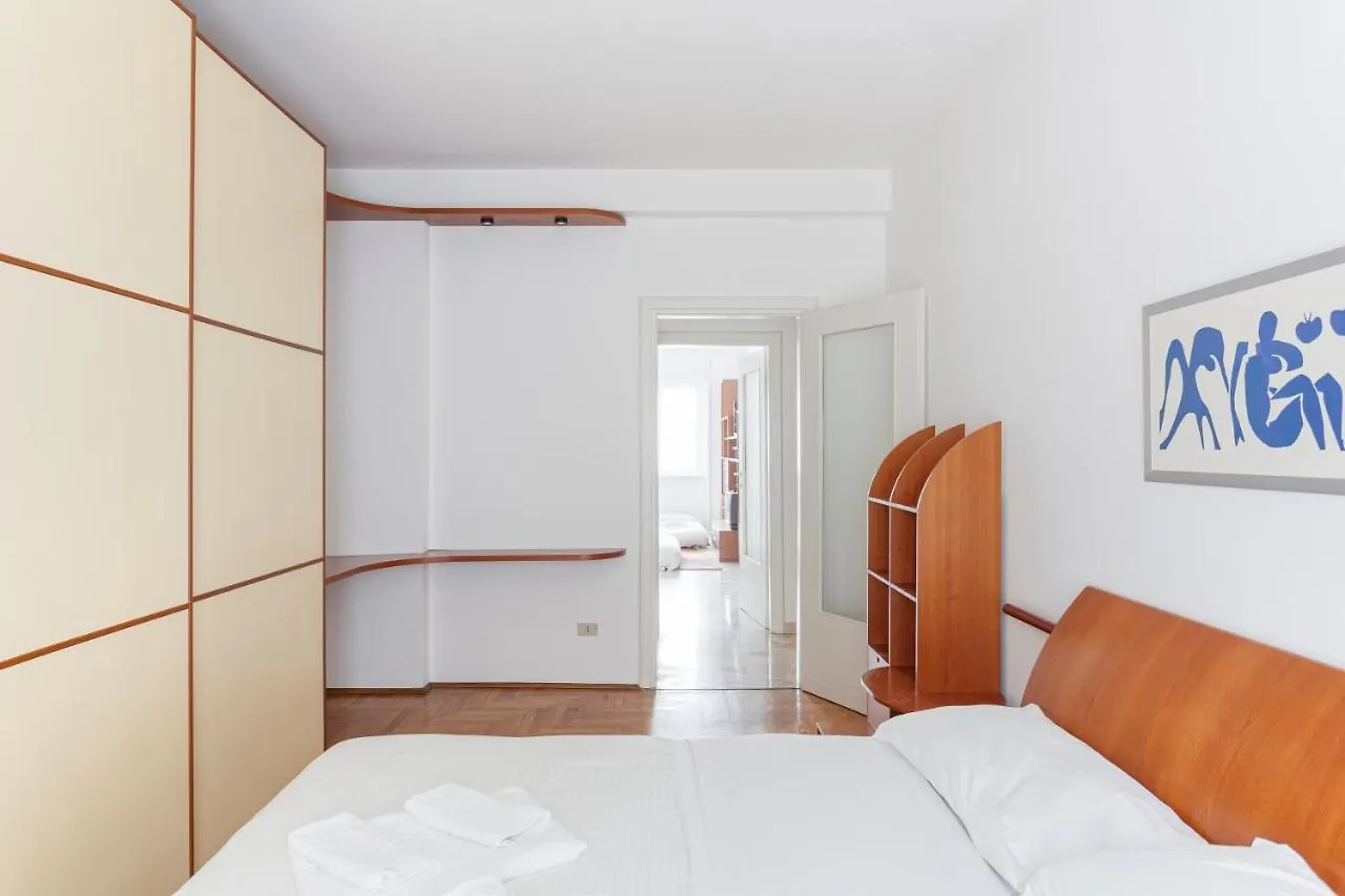 Futon In The House - Milano Apartment Italy